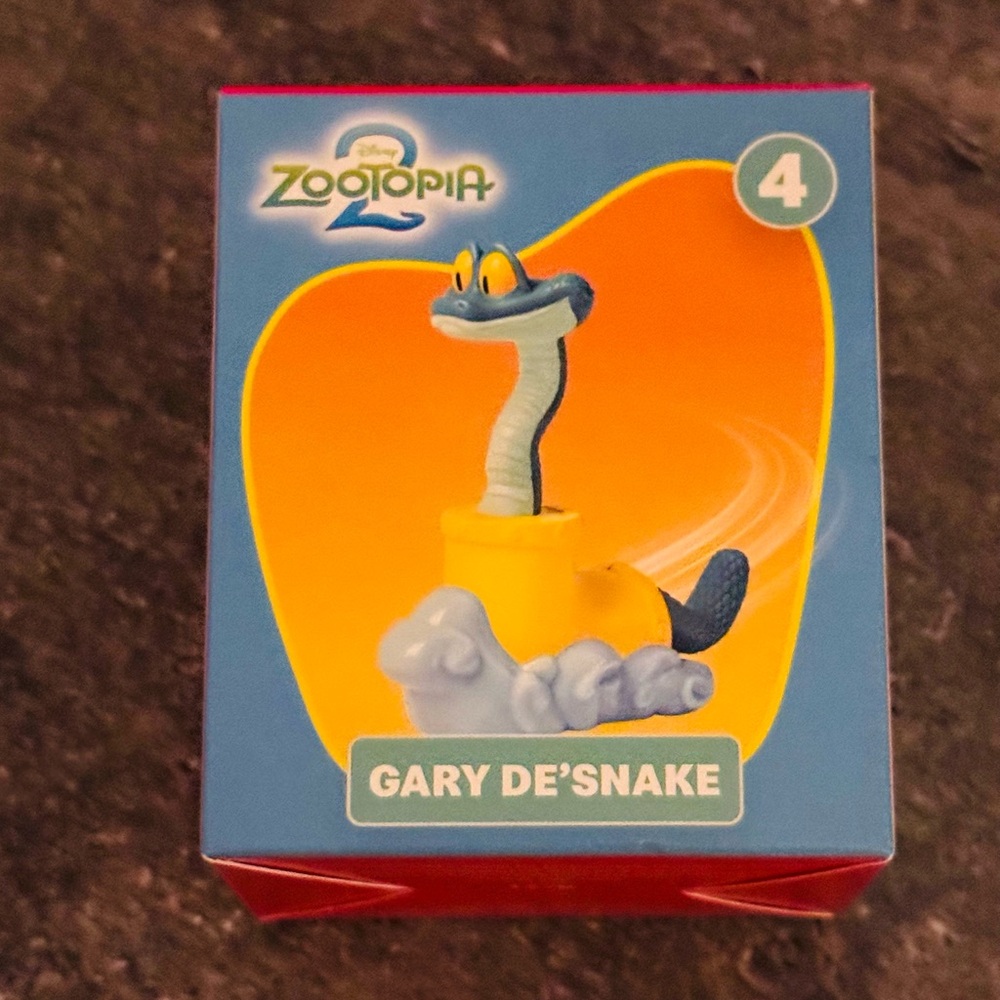 McDonald’s Happy Meal toy: Zootopia 2 “Gary De’Snake” #4
